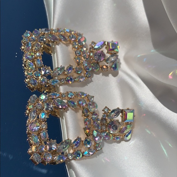 Rhinestone Square Earrings - Picture 6 of 7